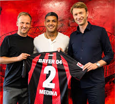Bayer 04 Leverkusen pozyskał obrońcę Facundo Medinę.